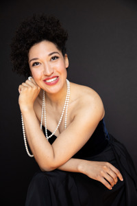 Julia Bullock
