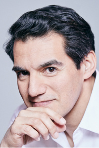 Miguel Harth-Bedoya
