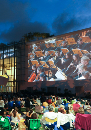 WALLCAST® EVENT: STRAVINSKY AND BALANCHINE