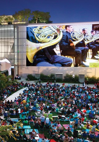 WALLCAST® Concert: Tchaikovsky's Fourth